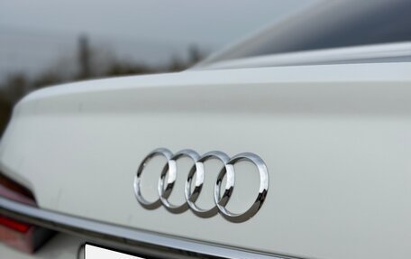 Audi A6, 2019 год, 5 000 000 рублей, 13 фотография