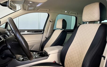 Volkswagen Touareg III, 2015 год, 2 394 650 рублей, 17 фотография