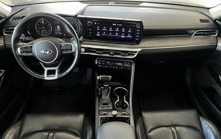 KIA K5, 2021 год, 2 100 000 рублей, 10 фотография