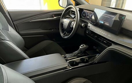 Toyota Camry, 2025 год, 5 200 000 рублей, 8 фотография