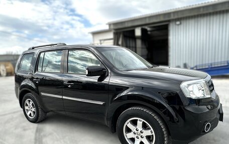 Honda Pilot III рестайлинг, 2013 год, 2 500 000 рублей, 3 фотография
