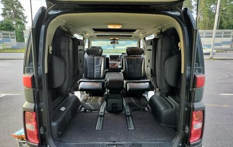 Nissan Elgrand III, 2004 год, 1 600 000 рублей, 39 фотография