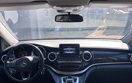 Mercedes-Benz V-Класс, 2019 год, 4 900 000 рублей, 7 фотография