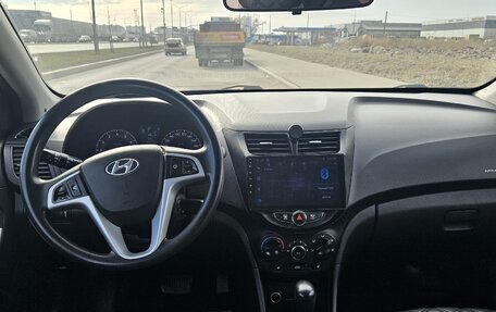 Hyundai Solaris II рестайлинг, 2011 год, 595 000 рублей, 5 фотография