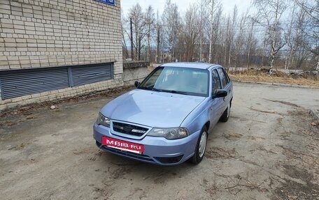 Daewoo Nexia I рестайлинг, 2010 год, 250 000 рублей, 2 фотография