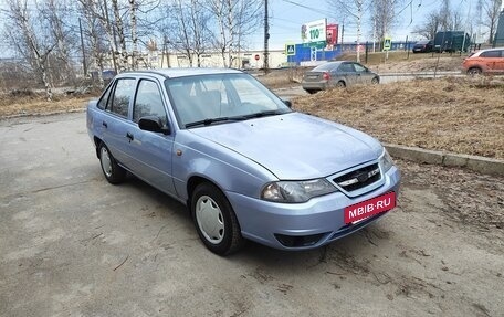 Daewoo Nexia I рестайлинг, 2010 год, 250 000 рублей, 3 фотография