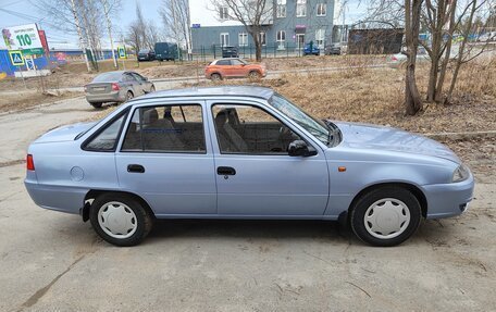 Daewoo Nexia I рестайлинг, 2010 год, 250 000 рублей, 9 фотография