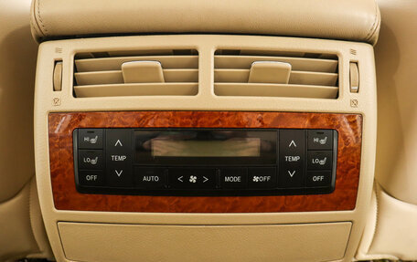 Toyota Land Cruiser 200, 2014 год, 3 659 000 рублей, 26 фотография