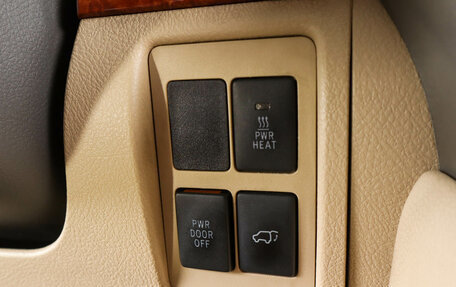 Toyota Land Cruiser 200, 2014 год, 3 659 000 рублей, 29 фотография