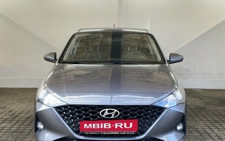 Hyundai Solaris II рестайлинг, 2021 год, 1 574 000 рублей, 2 фотография