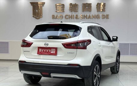 Nissan Qashqai, 2022 год, 1 930 000 рублей, 4 фотография