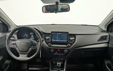 Hyundai Solaris II рестайлинг, 2022 год, 1 850 000 рублей, 17 фотография