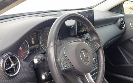 Mercedes-Benz GLA, 2019 год, 2 650 000 рублей, 9 фотография