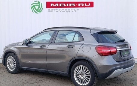 Mercedes-Benz GLA, 2019 год, 2 650 000 рублей, 7 фотография