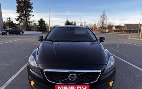 Volvo V40 Cross Country I, 2014 год, 1 100 000 рублей, 2 фотография