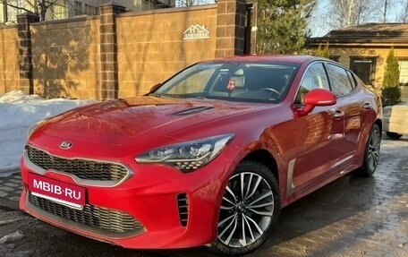 KIA Stinger I, 2019 год, 2 700 000 рублей, 9 фотография