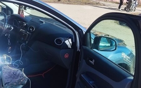 Ford Focus II рестайлинг, 2010 год, 527 000 рублей, 14 фотография