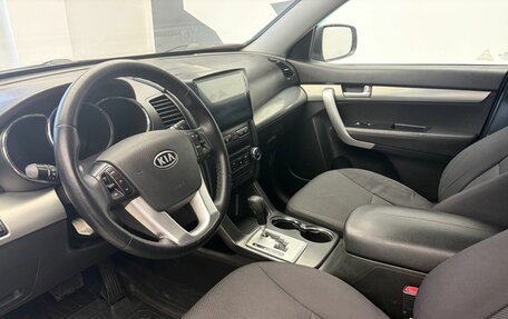 KIA Sorento II рестайлинг, 2010 год, 1 439 900 рублей, 12 фотография