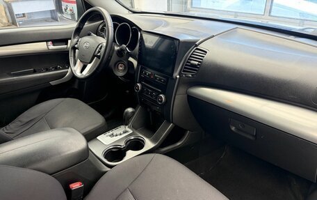 KIA Sorento II рестайлинг, 2010 год, 1 439 900 рублей, 15 фотография