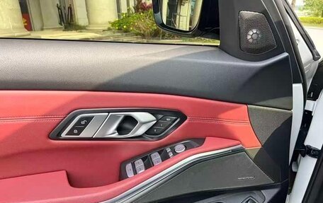 BMW 3 серия, 2023 год, 3 830 000 рублей, 22 фотография