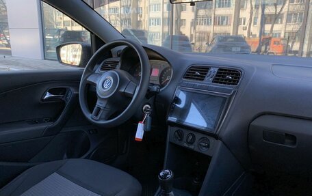 Volkswagen Polo VI (EU Market), 2013 год, 727 000 рублей, 10 фотография