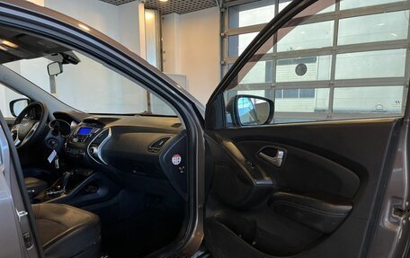 Hyundai ix35 I рестайлинг, 2013 год, 1 388 000 рублей, 23 фотография