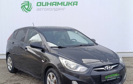 Hyundai Solaris II рестайлинг, 2012 год, 590 000 рублей, 3 фотография