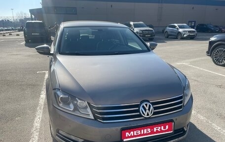 Volkswagen Passat B7, 2012 год, 815 000 рублей, 1 фотография