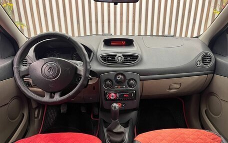 Renault Clio III, 2006 год, 375 000 рублей, 5 фотография