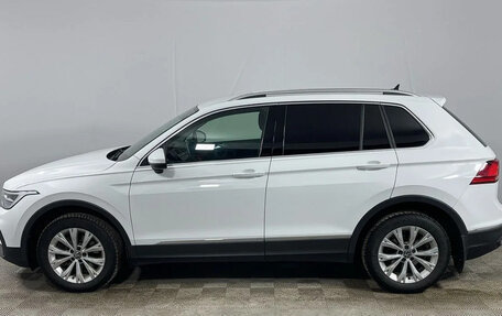 Volkswagen Tiguan II, 2020 год, 2 950 000 рублей, 7 фотография