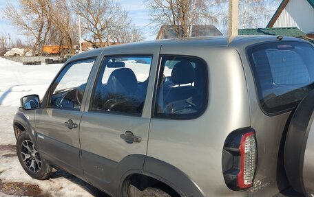 Chevrolet Niva I рестайлинг, 2011 год, 480 000 рублей, 7 фотография