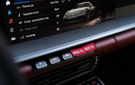 Porsche 911, 2025 год, 26 250 000 рублей, 24 фотография