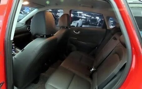 Hyundai Kona I, 2023 год, 2 400 000 рублей, 18 фотография