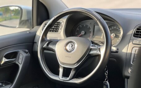 Volkswagen Polo VI (EU Market), 2015 год, 1 200 000 рублей, 12 фотография