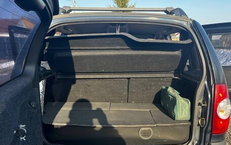 Chevrolet Niva I рестайлинг, 2015 год, 550 000 рублей, 13 фотография