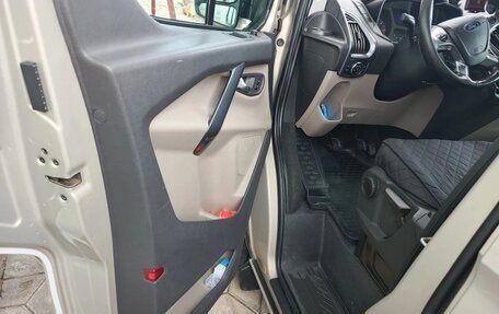 Ford Tourneo Custom I рестайлинг, 2017 год, 2 600 000 рублей, 11 фотография