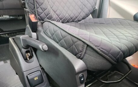 Ford Tourneo Custom I рестайлинг, 2017 год, 2 600 000 рублей, 22 фотография