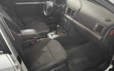 Opel Vectra C рестайлинг, 2005 год, 360 000 рублей, 13 фотография