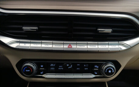 FAW Bestune T77, 2024 год, 1 880 000 рублей, 15 фотография