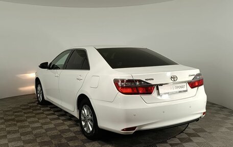 Toyota Camry, 2016 год, 1 690 000 рублей, 5 фотография