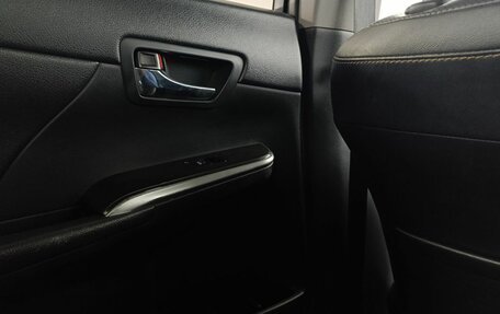 Toyota Camry, 2016 год, 1 690 000 рублей, 16 фотография