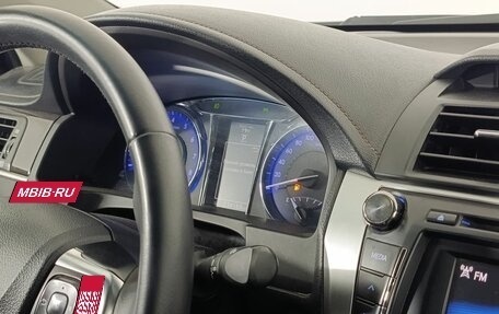 Toyota Camry, 2016 год, 1 690 000 рублей, 12 фотография