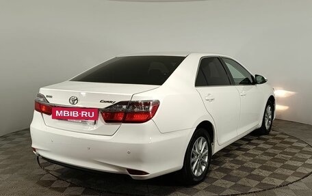 Toyota Camry, 2016 год, 1 690 000 рублей, 7 фотография