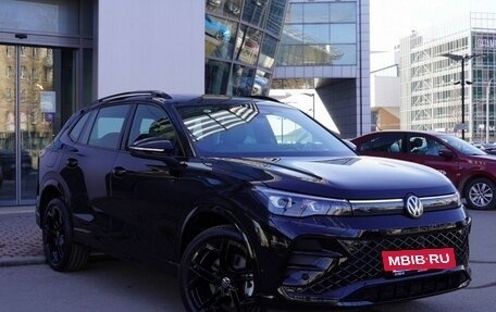 Volkswagen Tiguan, 2025 год, 4 950 000 рублей, 3 фотография