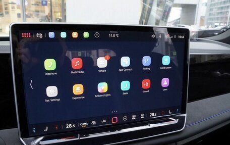 Volkswagen Tiguan, 2025 год, 4 950 000 рублей, 19 фотография