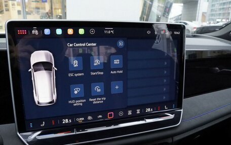 Volkswagen Tiguan, 2025 год, 4 950 000 рублей, 21 фотография