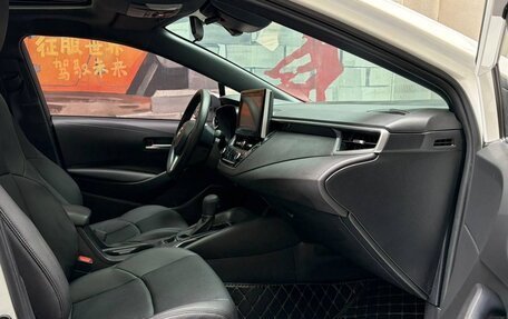 Toyota Corolla, 2022 год, 1 699 000 рублей, 9 фотография