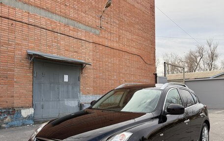 Infiniti QX50 I рестайлинг, 2014 год, 2 150 000 рублей, 8 фотография