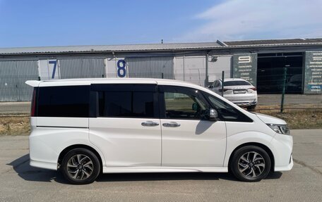 Honda Stepwgn IV, 2019 год, 2 700 000 рублей, 5 фотография