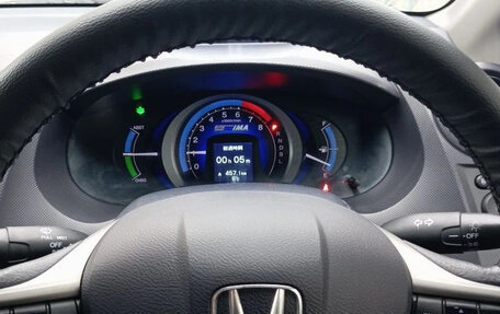 Honda Insight II рестайлинг, 2009 год, 740 000 рублей, 8 фотография